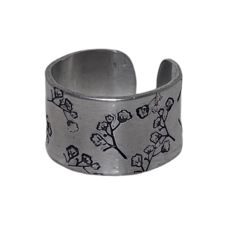 Handmade 8 stamped floral silver adjustable hypoallergenic wide cuff ring - Picture 7 of 7